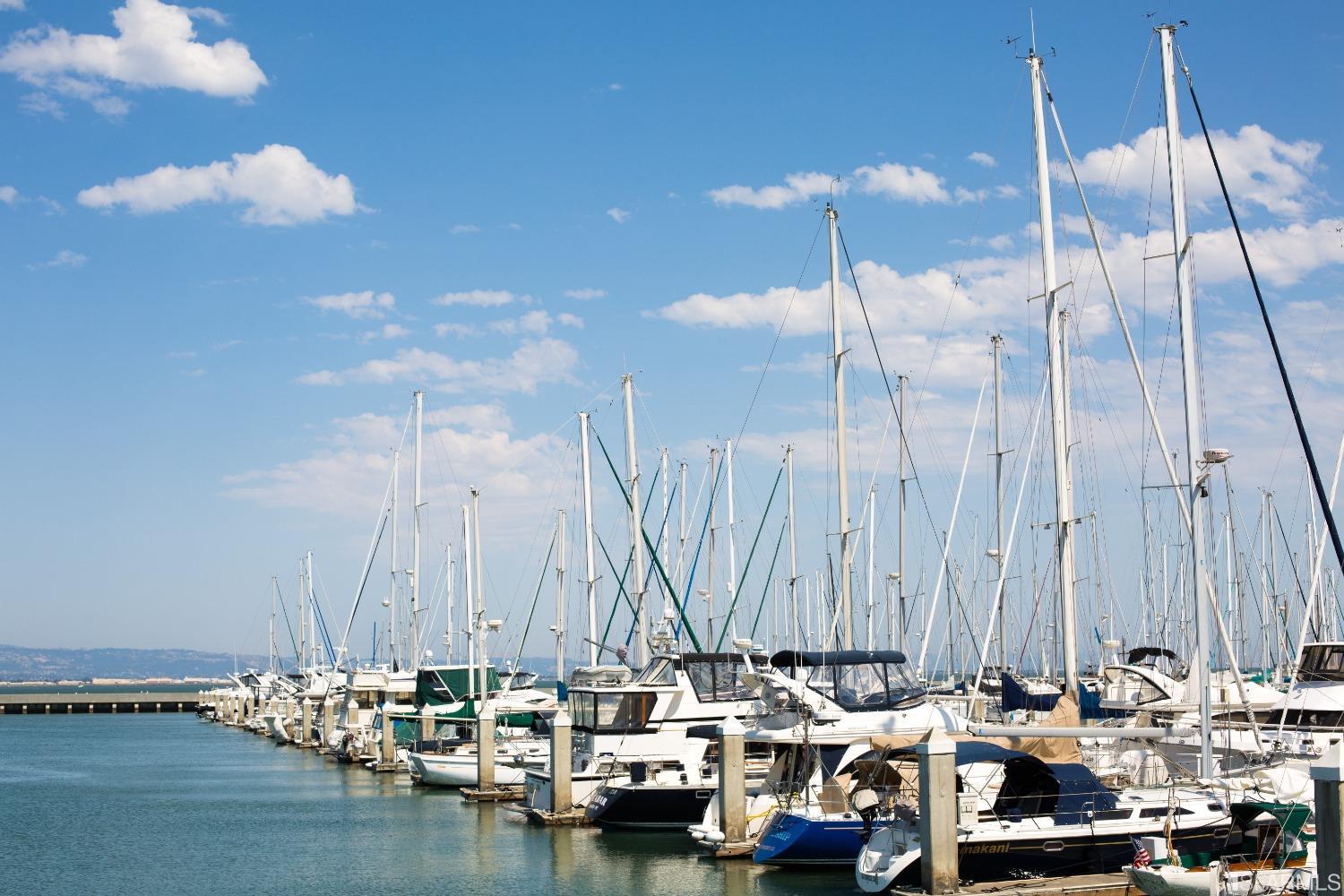 888 7th Street Unit: LL-13