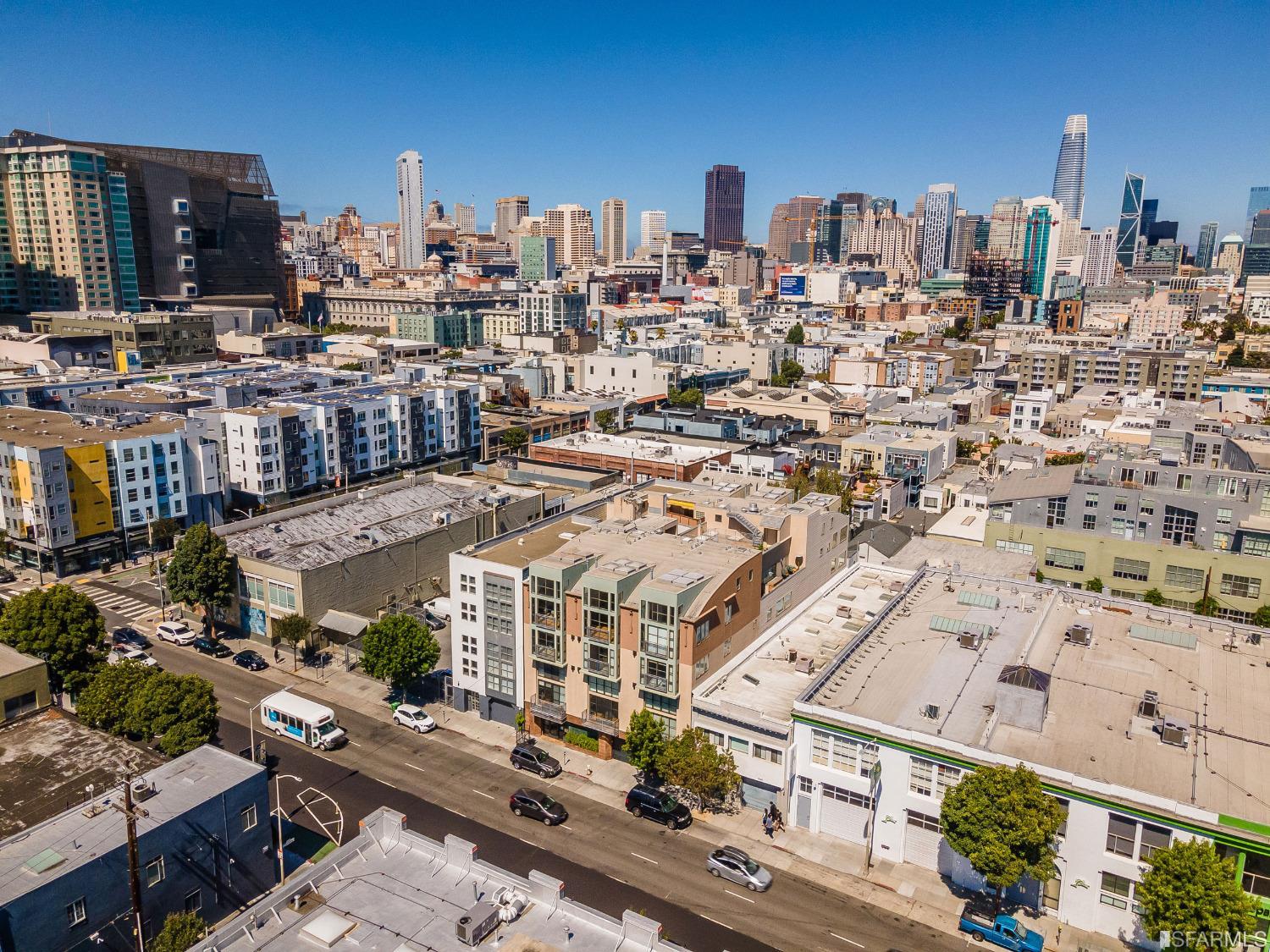 239 8th Street Unit: 7