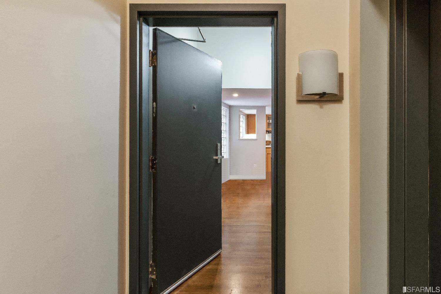 239 8th Street Unit: 7