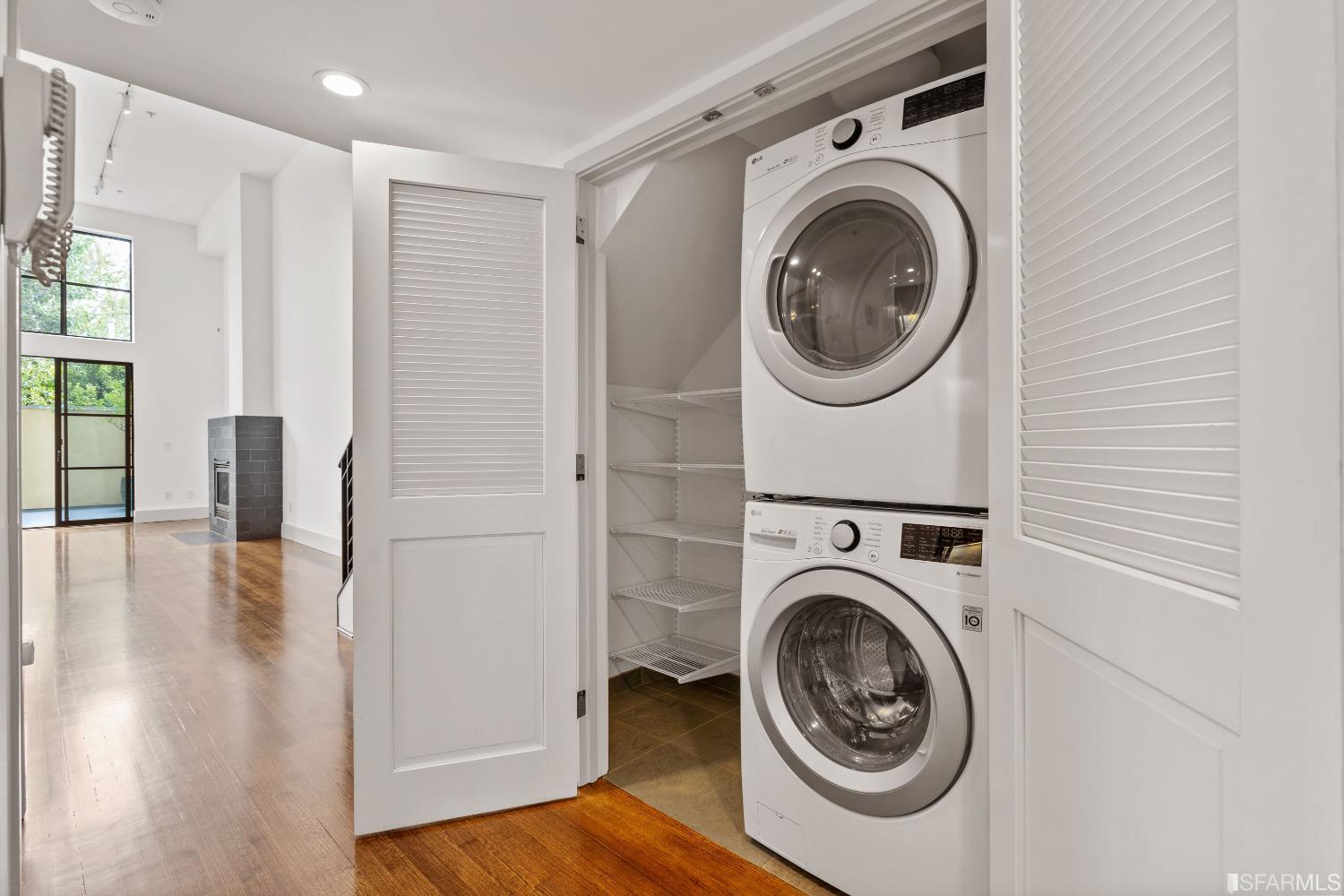 239 8th Street Unit: 7