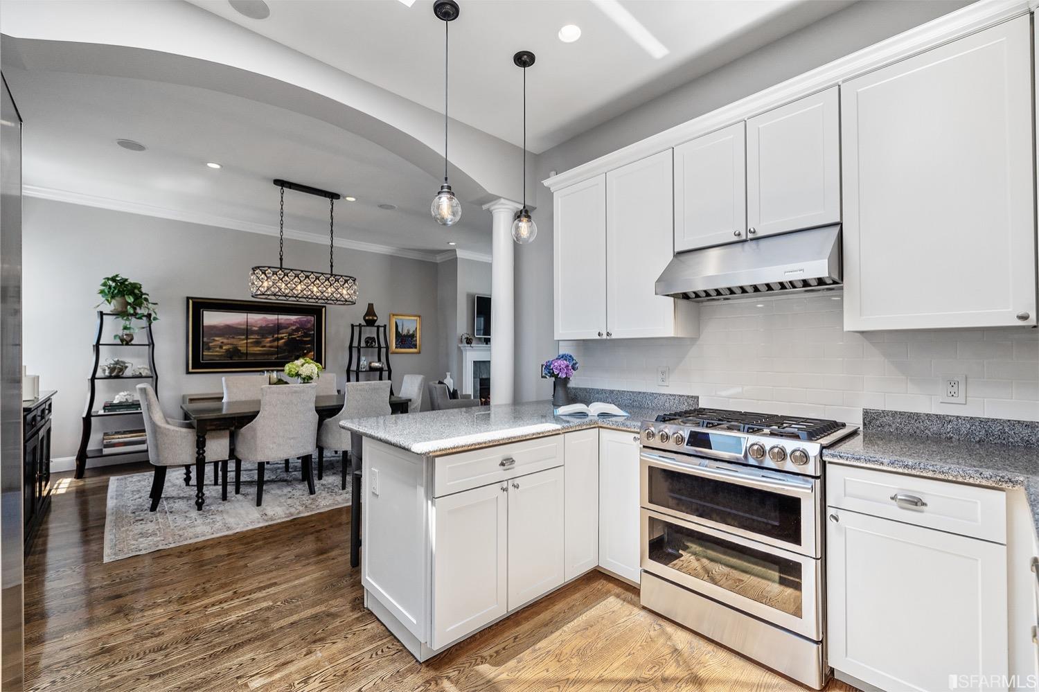 335 Elizabeth Street