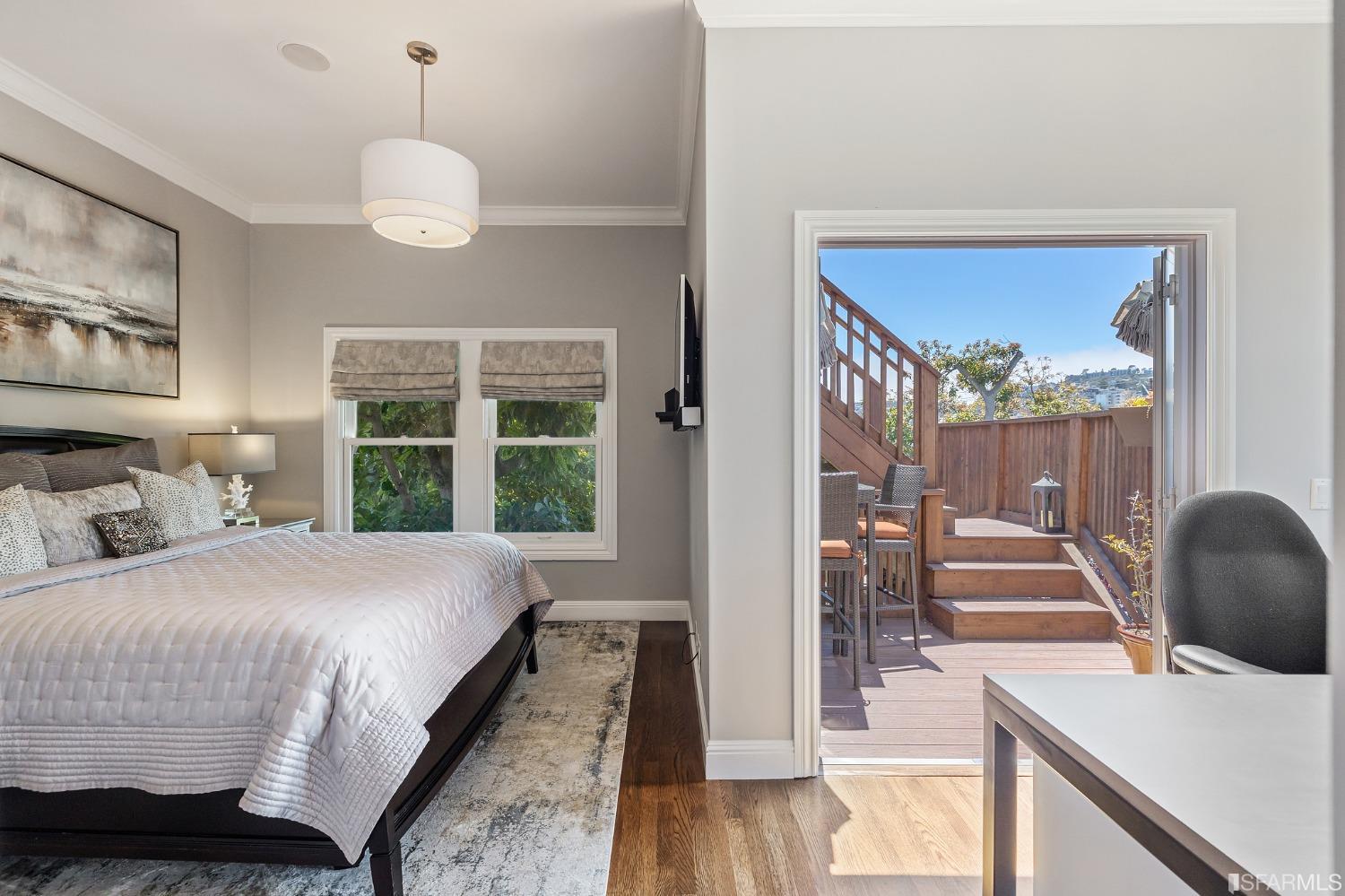 335 Elizabeth Street