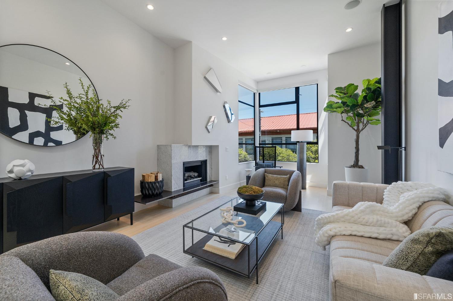 110 Chattanooga Street Unit: B