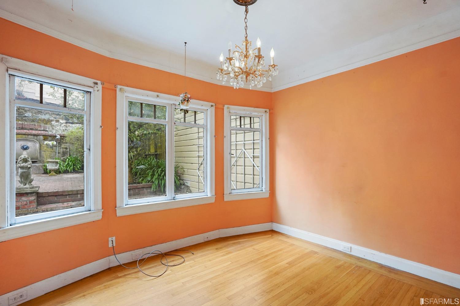 1935 Cabrillo Street