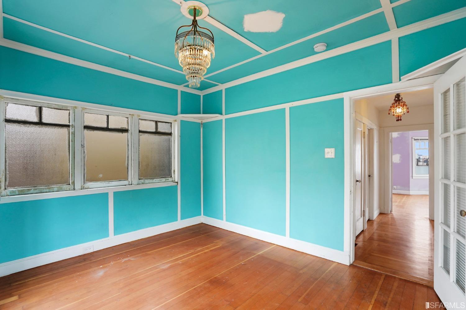 1935 Cabrillo Street