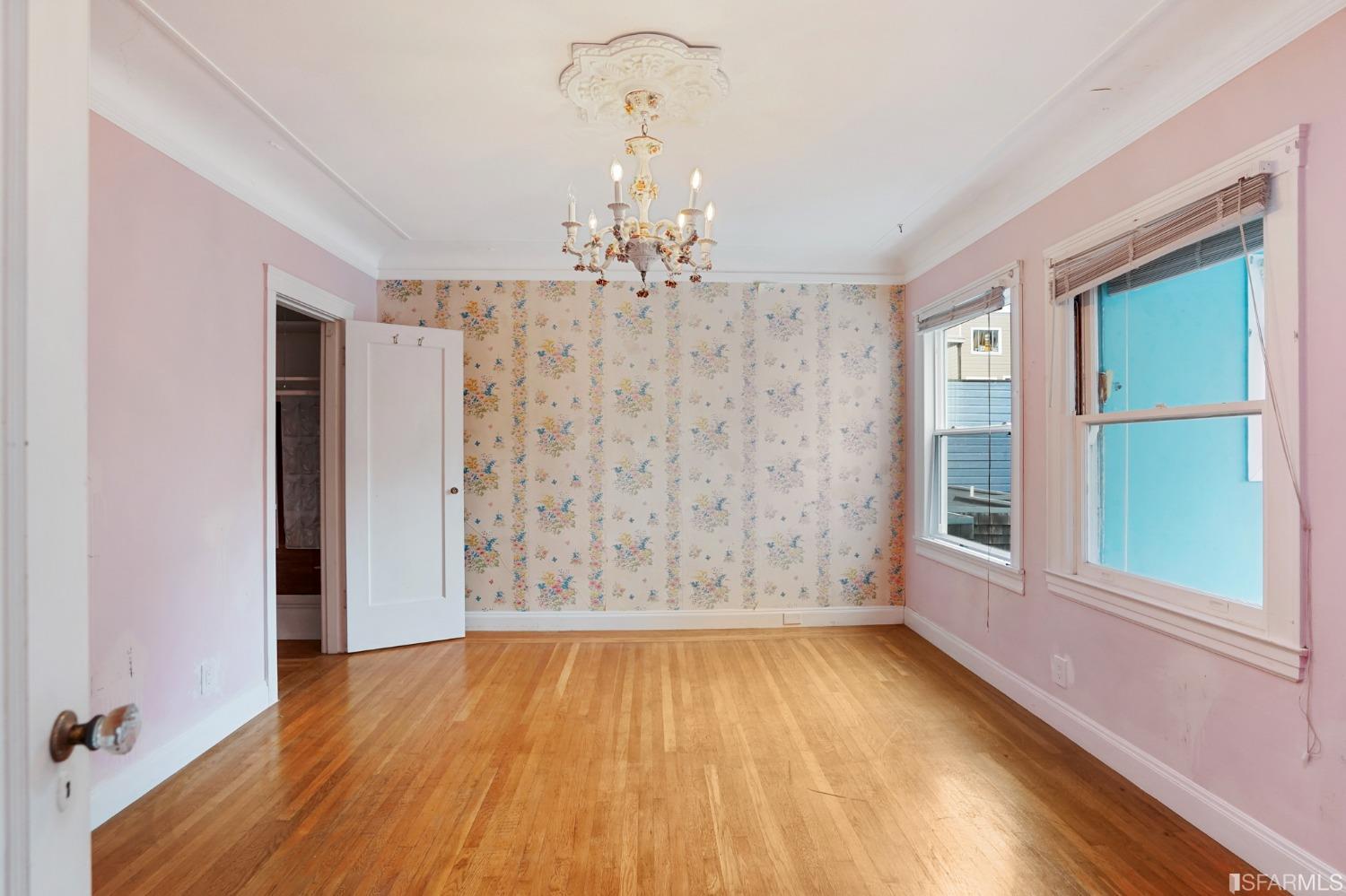 1935 Cabrillo Street