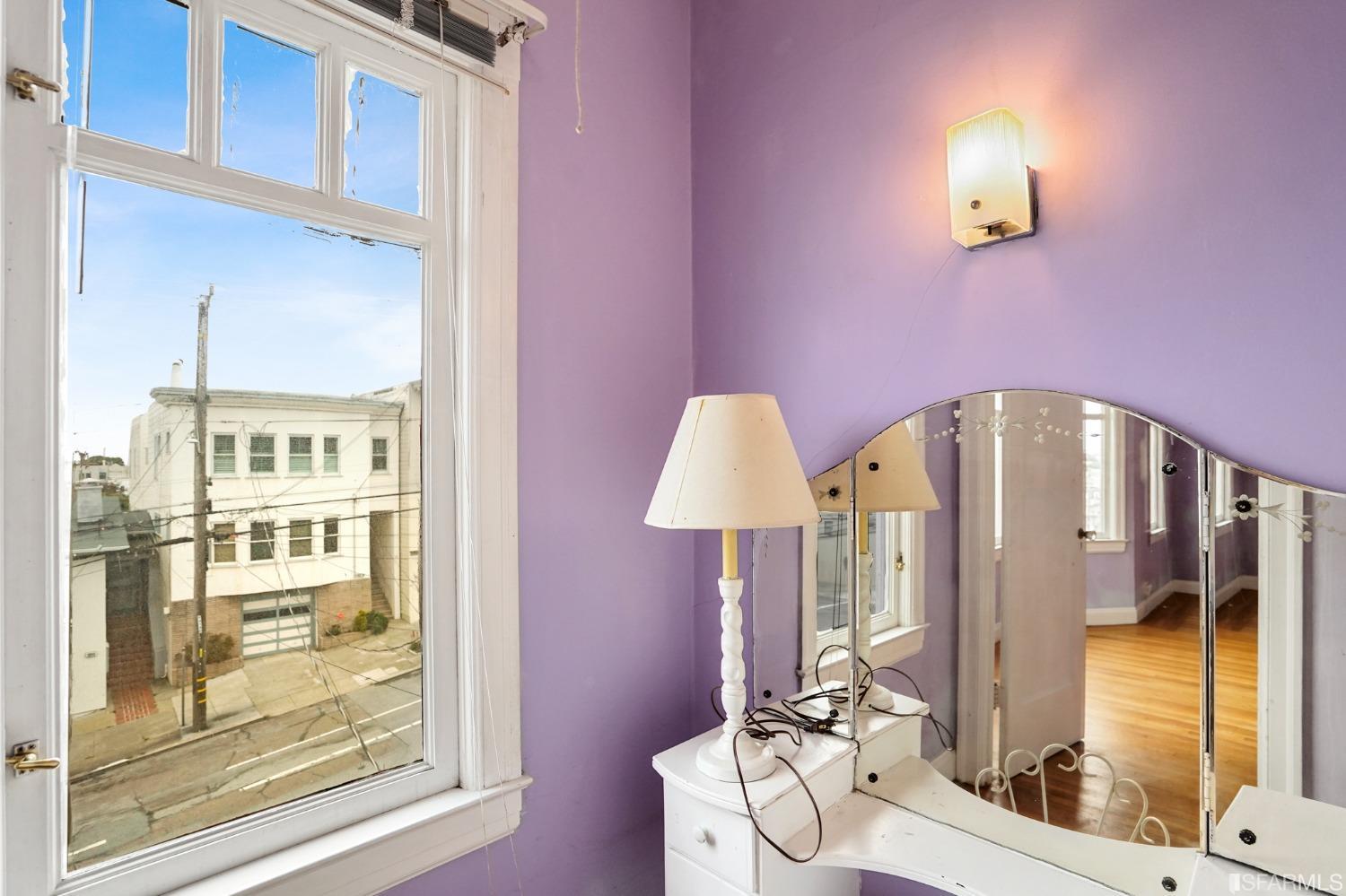 1935 Cabrillo Street