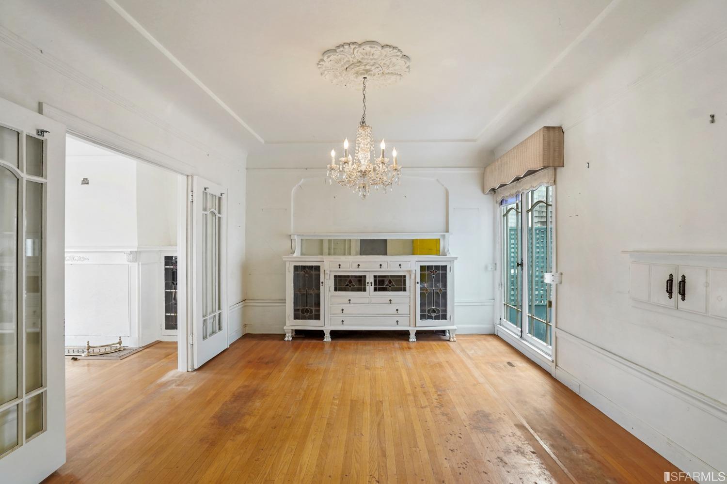 1935 Cabrillo Street