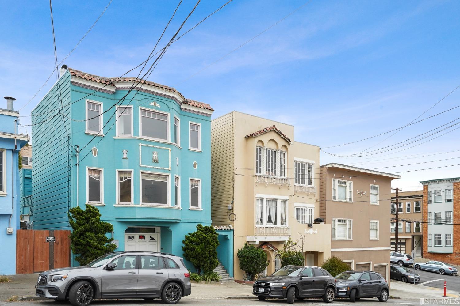 1935 Cabrillo Street