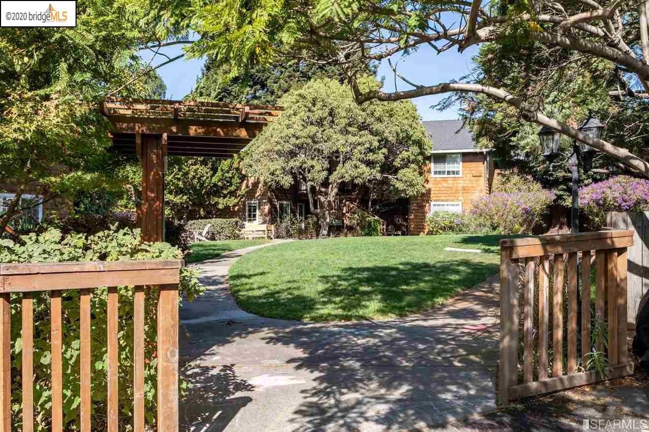 626 Alcatraz Avenue Unit: B