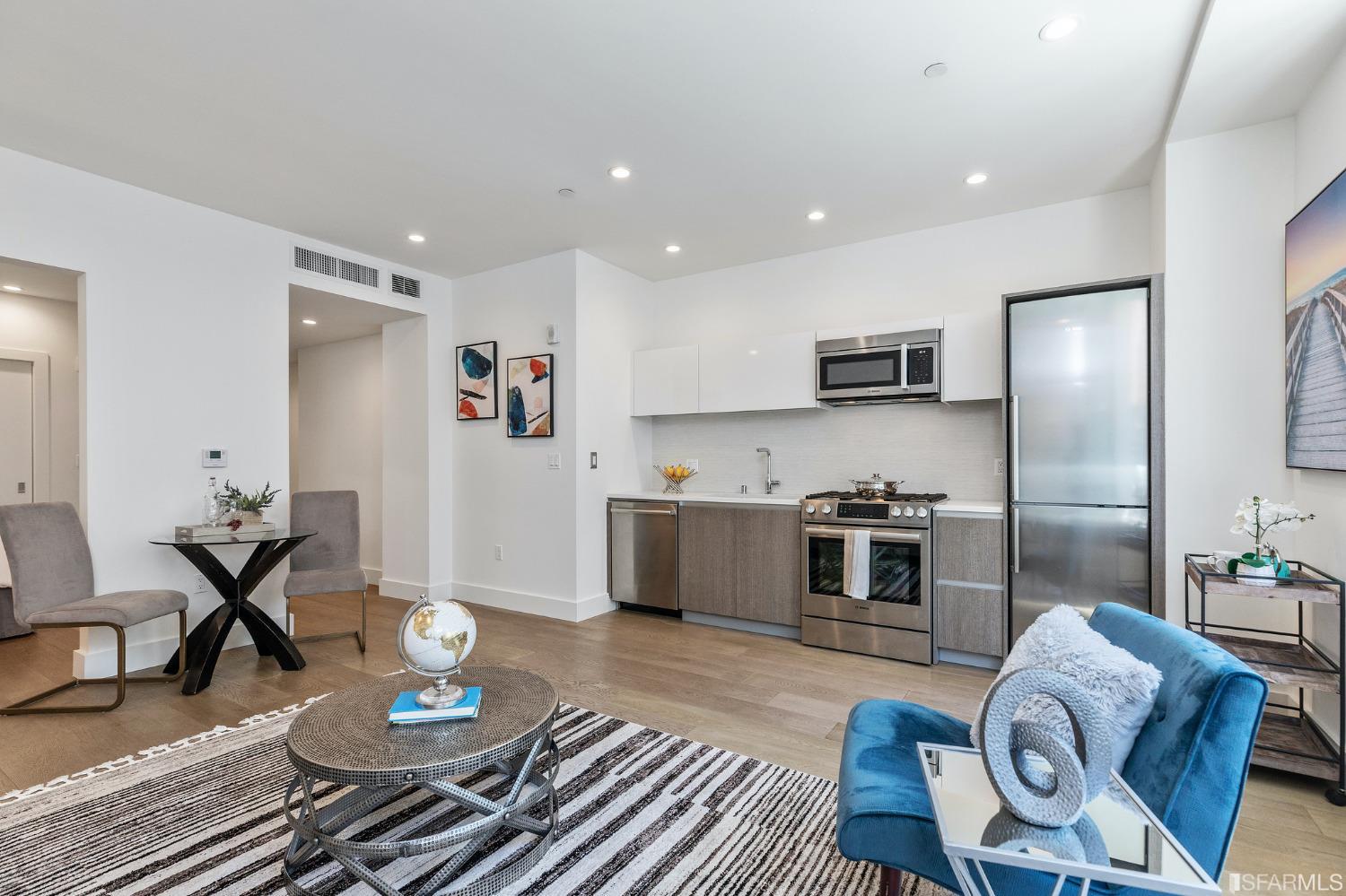 832 Sutter Street Unit: 301