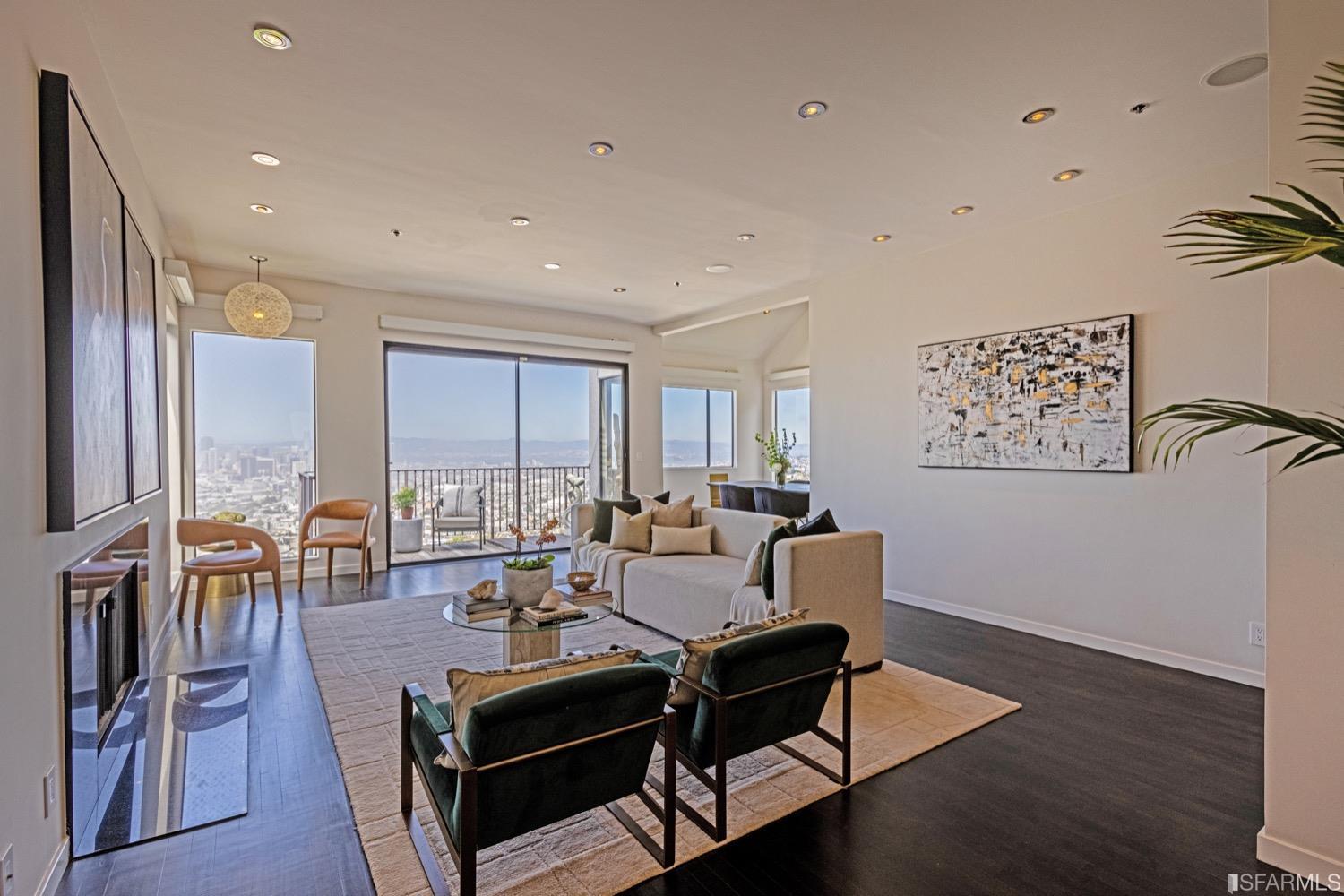 7 N Burnett Avenue Unit: 2