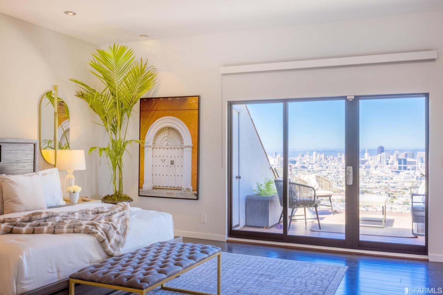 7 N Burnett Avenue Unit: 2