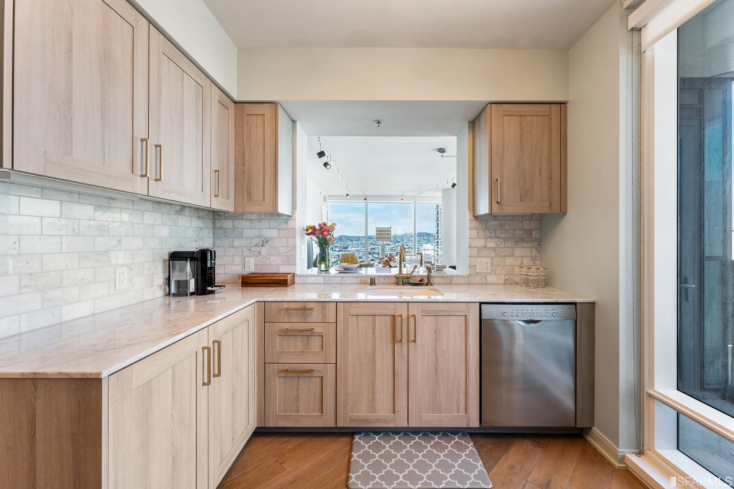 401 Harrison Street Unit: 28B