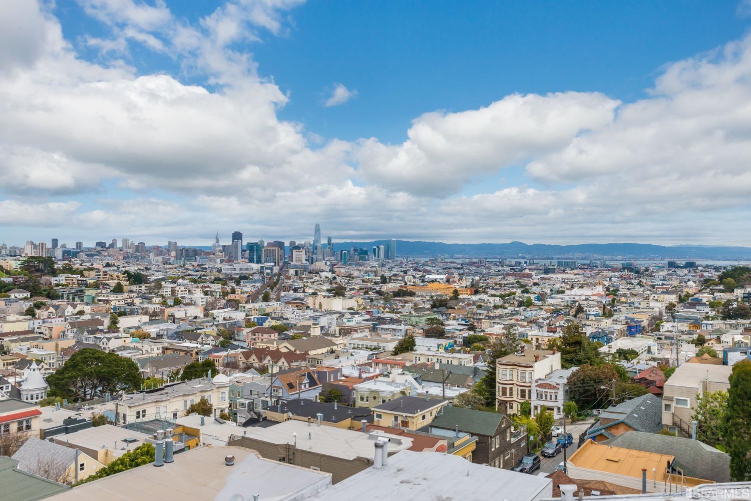 49 Seward Street Unit: 1