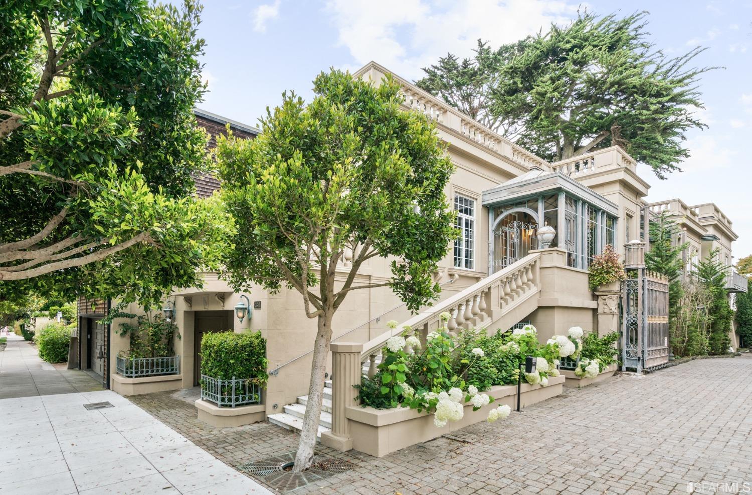 3810 Washington Street