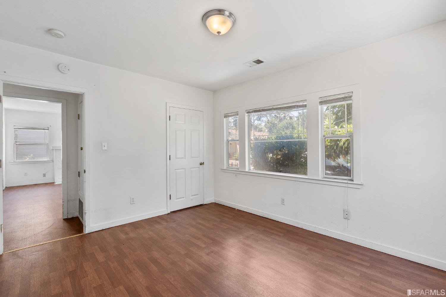 360 E Saint John Street