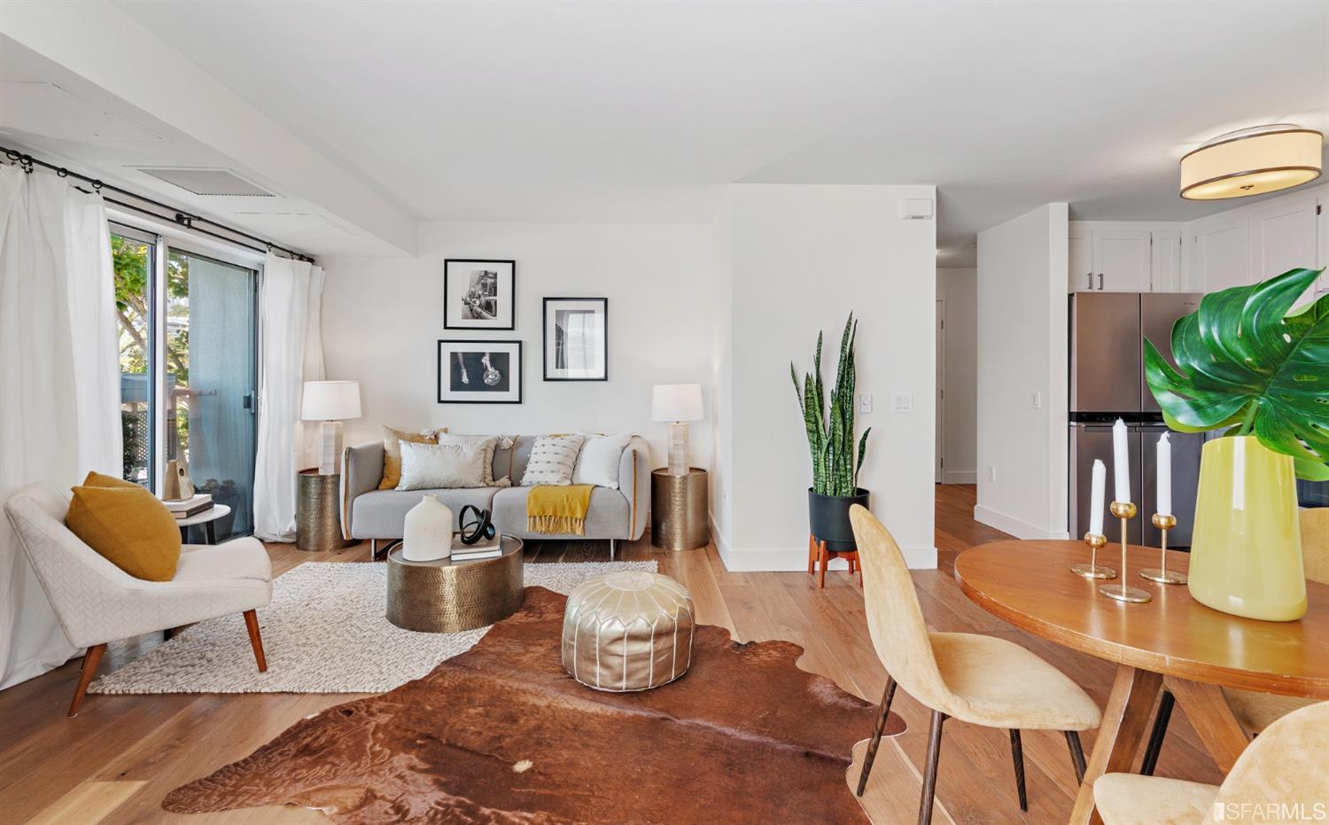 135 Valencia Street Unit: A307