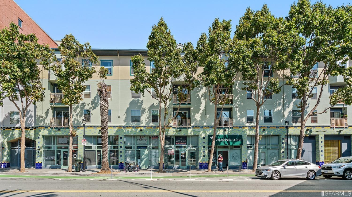 135 Valencia Street Unit: A307