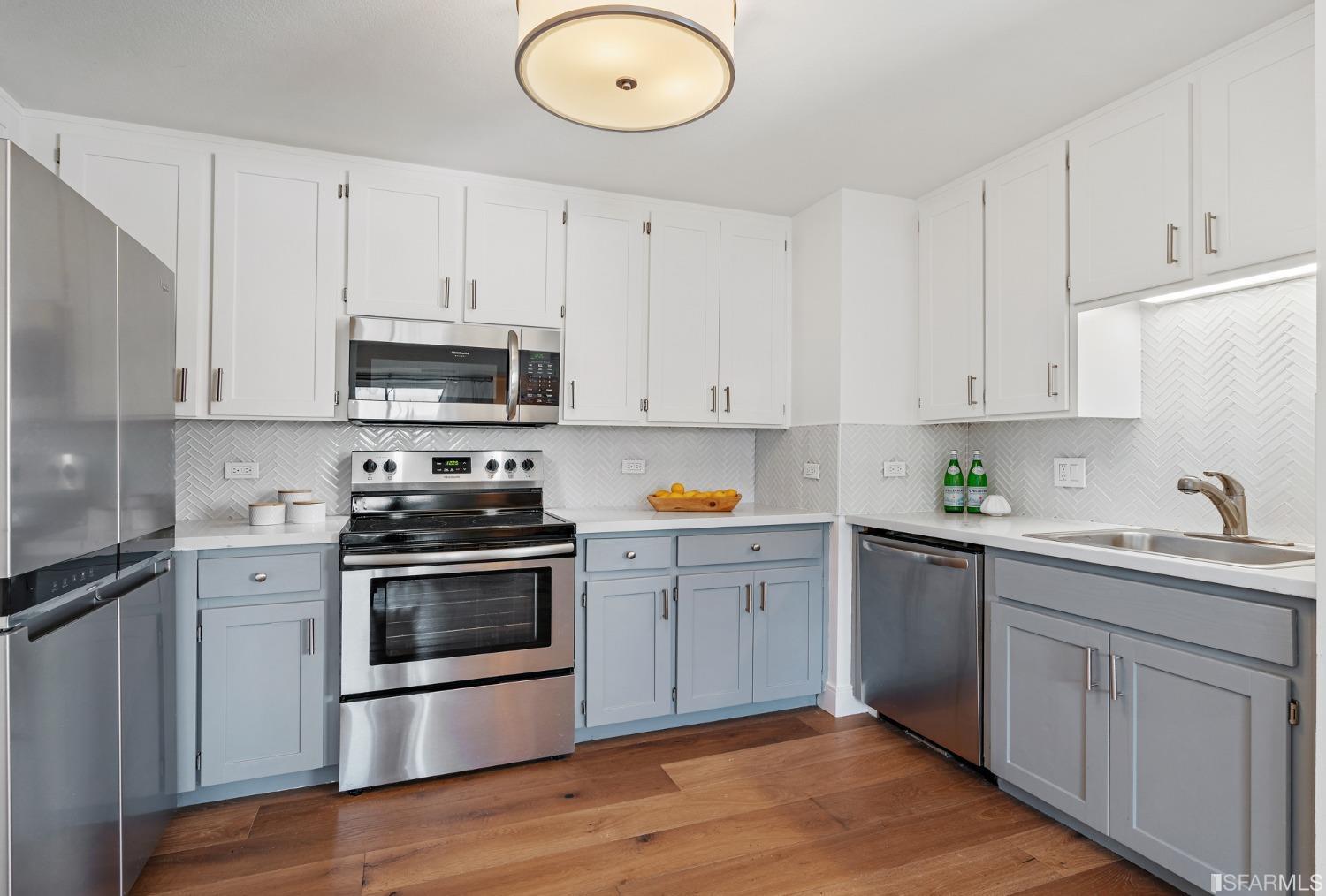 135 Valencia Street Unit: A307