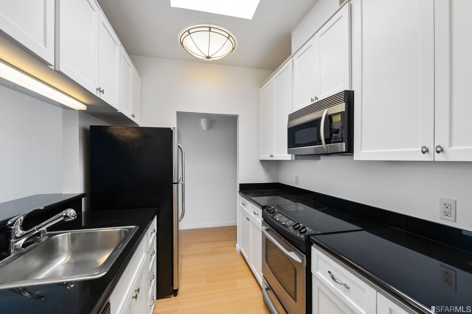 1440 Broadway Street Unit: 407