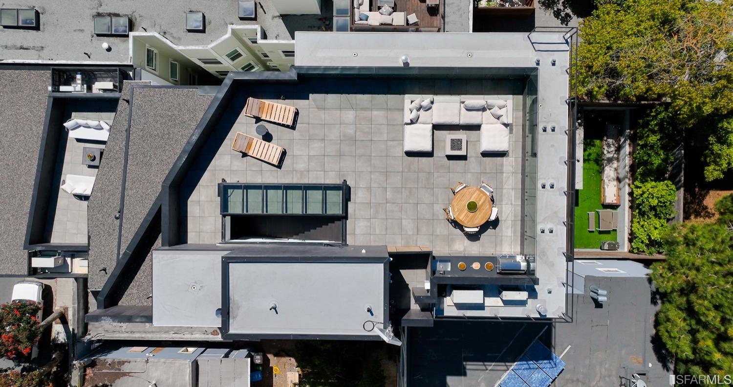 1452 Broadway Unit: PH