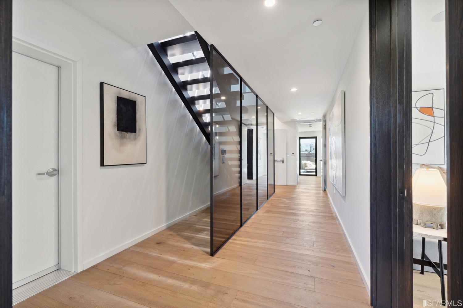 1452 Broadway Unit: PH