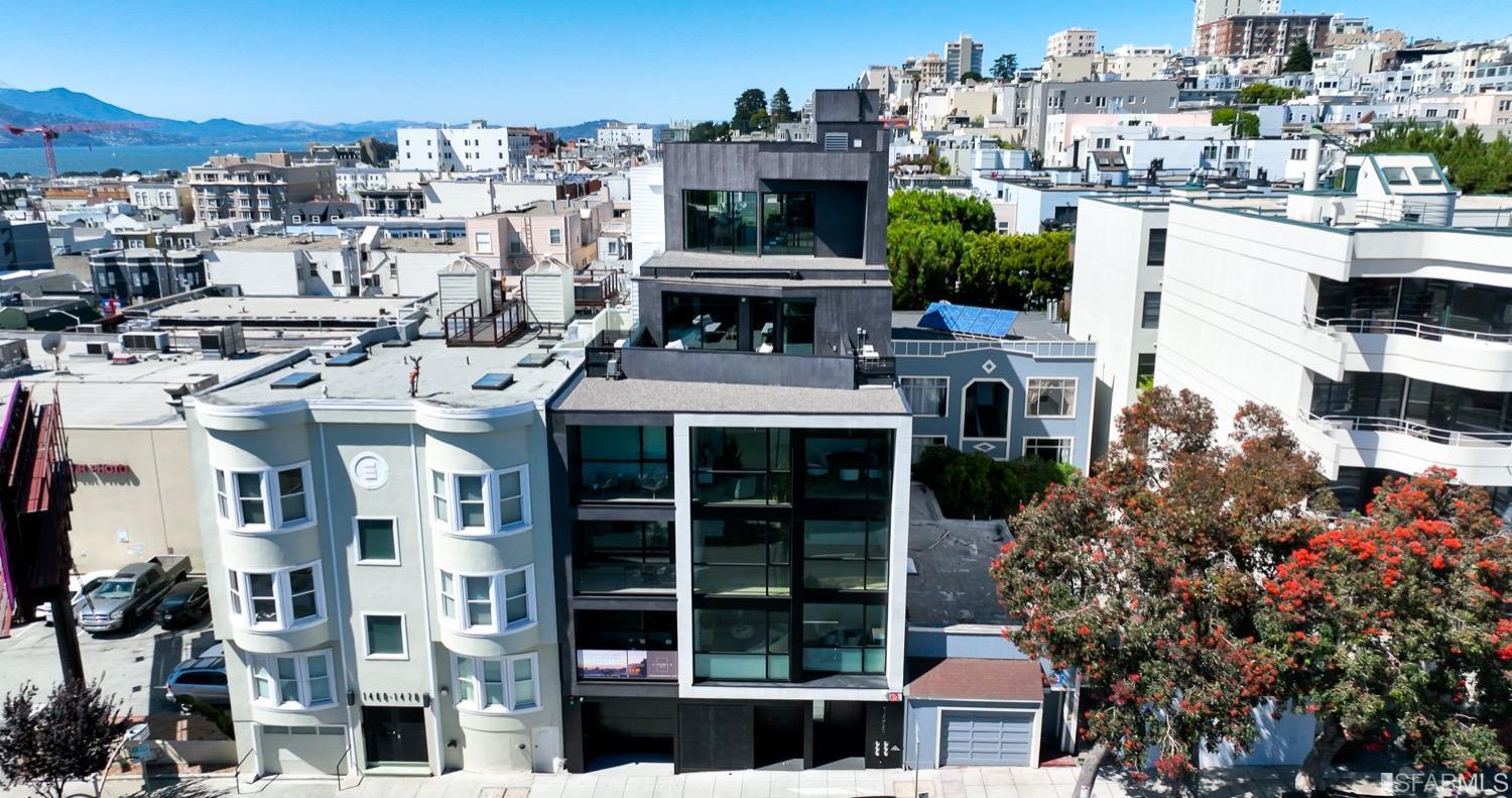 1452 Broadway Unit: PH