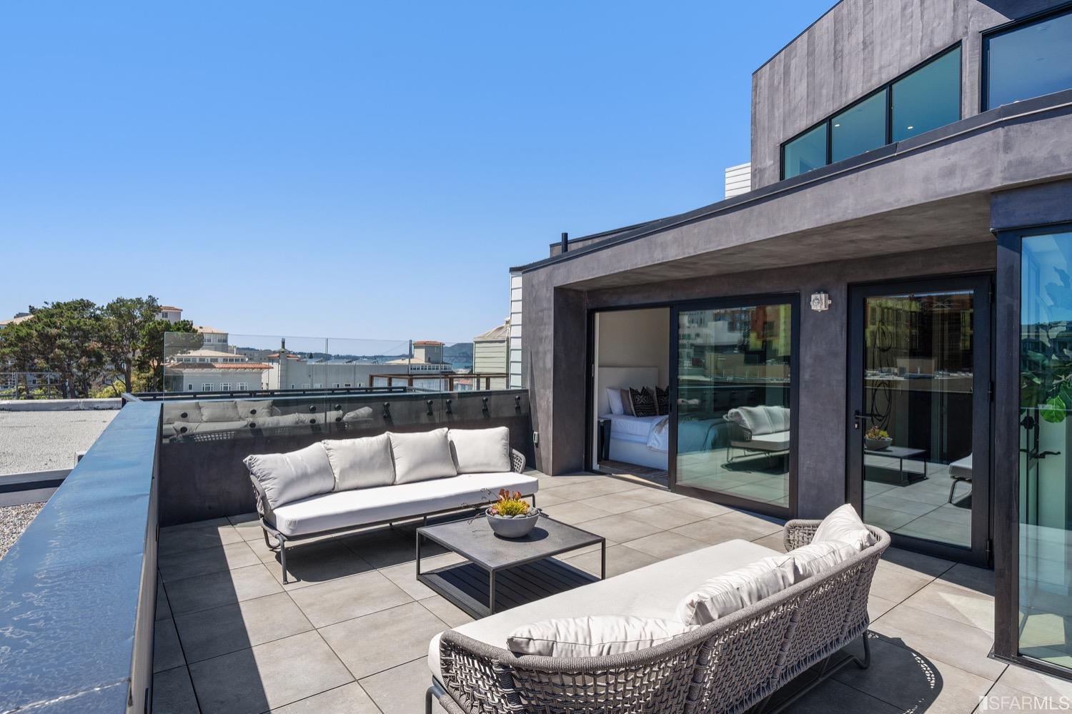 1452 Broadway Unit: PH