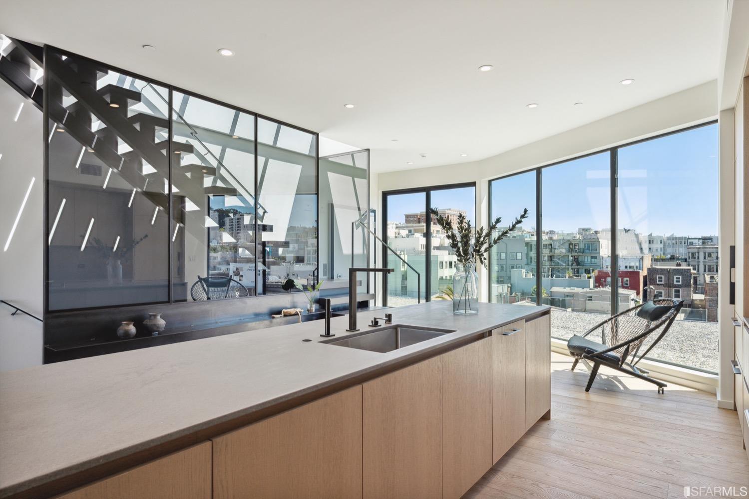 1452 Broadway Unit: PH