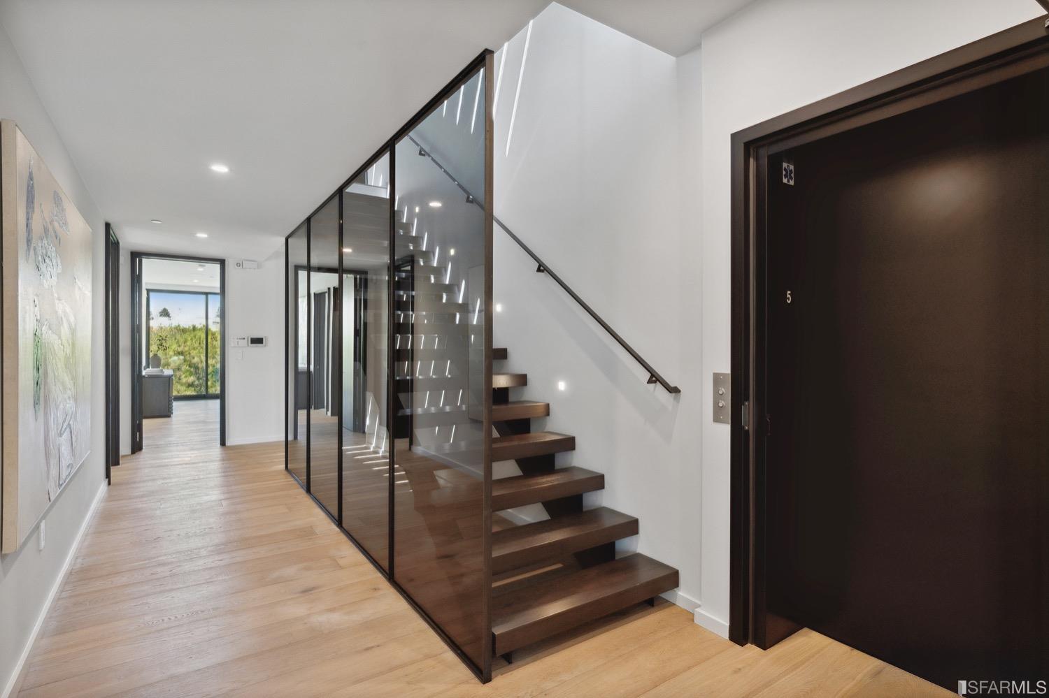 1452 Broadway Unit: PH