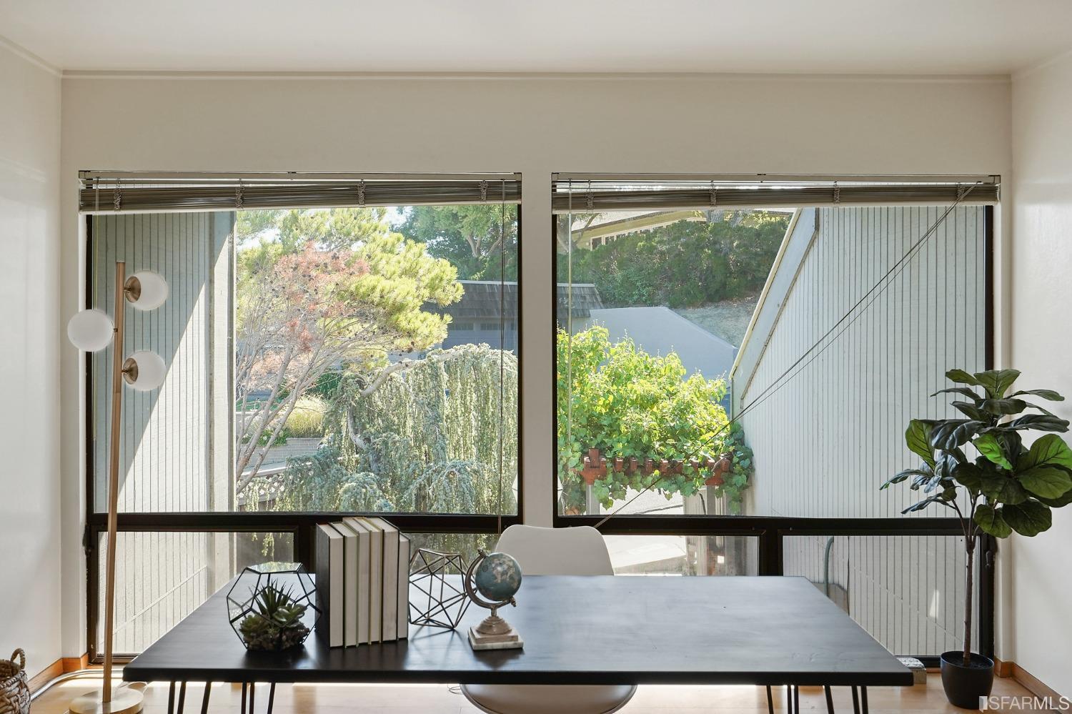 901 Harbor View Drive