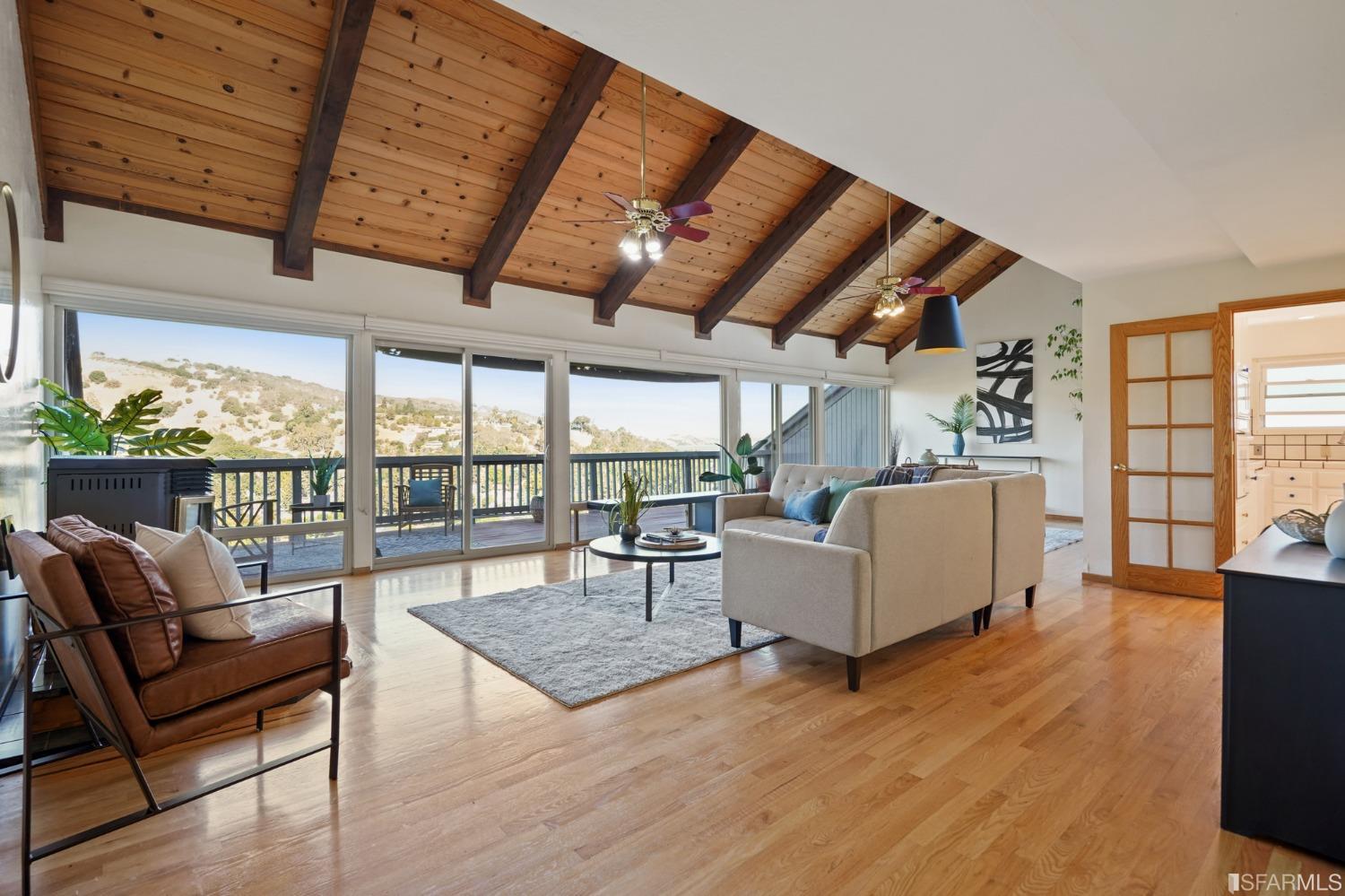 901 Harbor View Drive