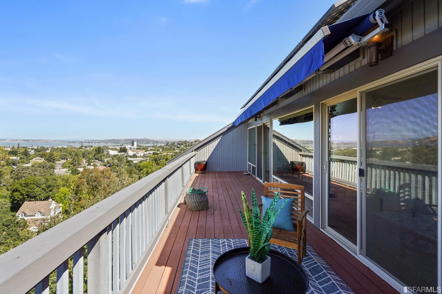 901 Harbor View Drive