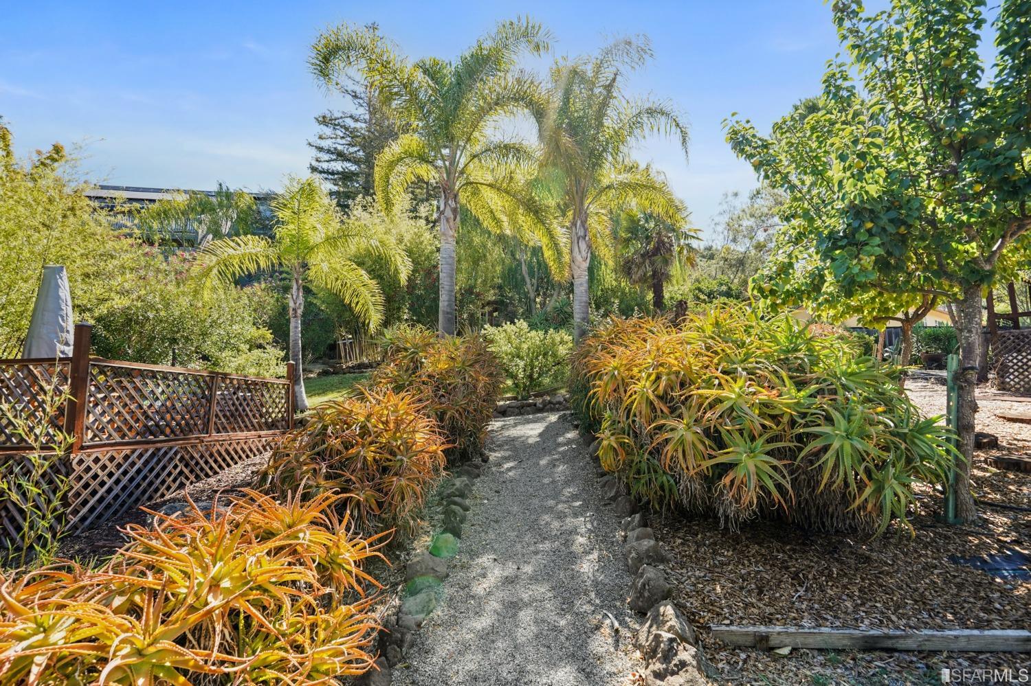 901 Harbor View Drive