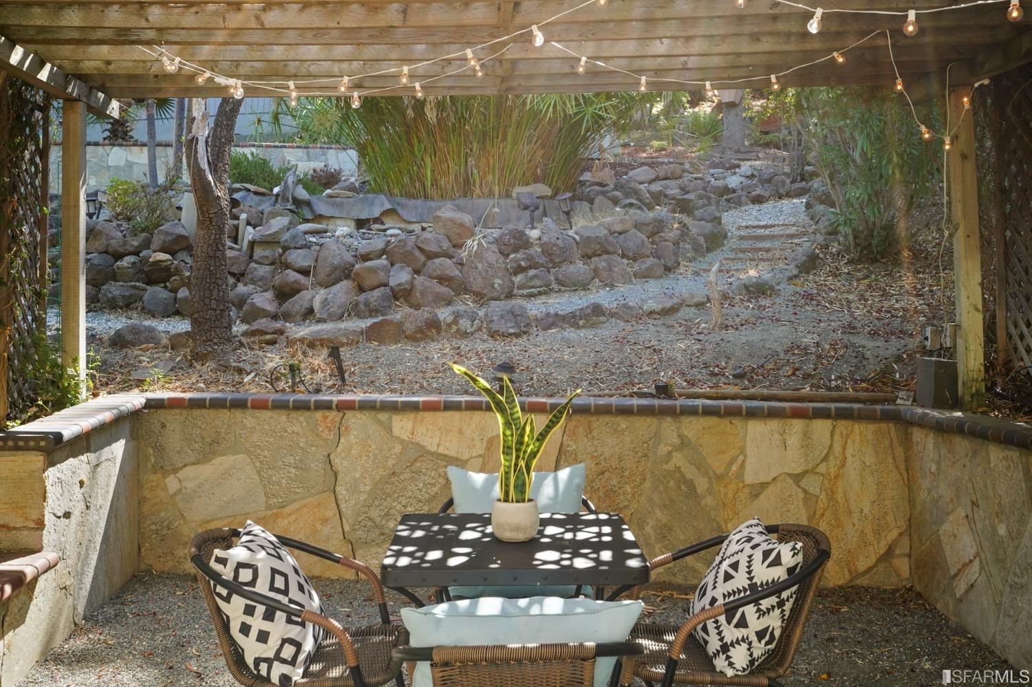 901 Harbor View Drive