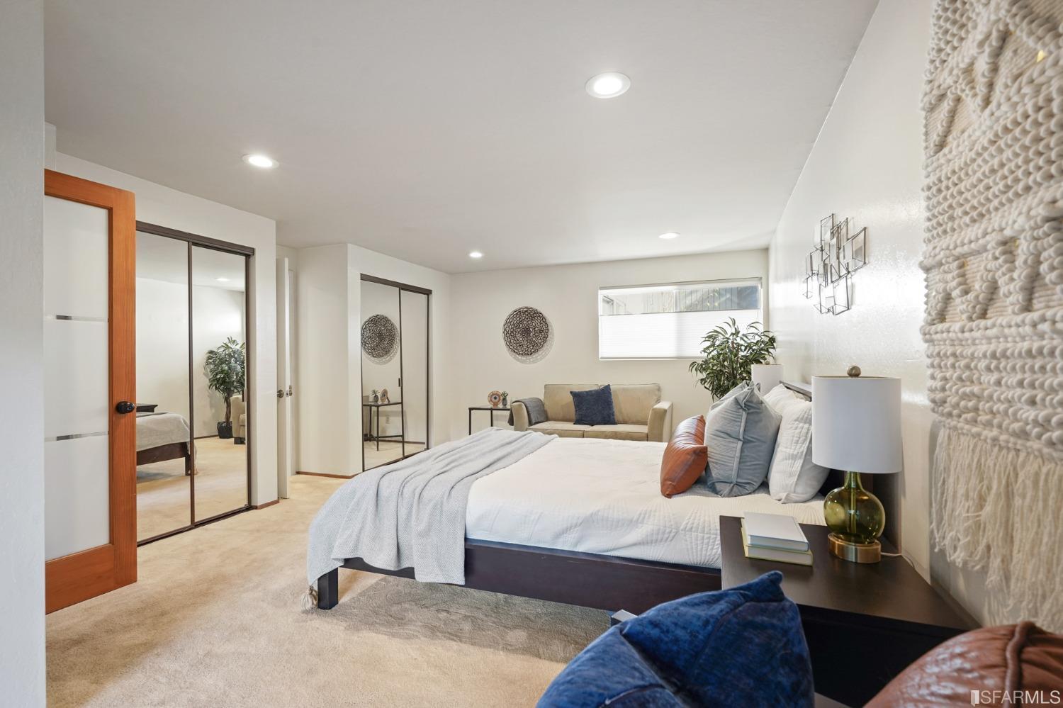 901 Harbor View Drive