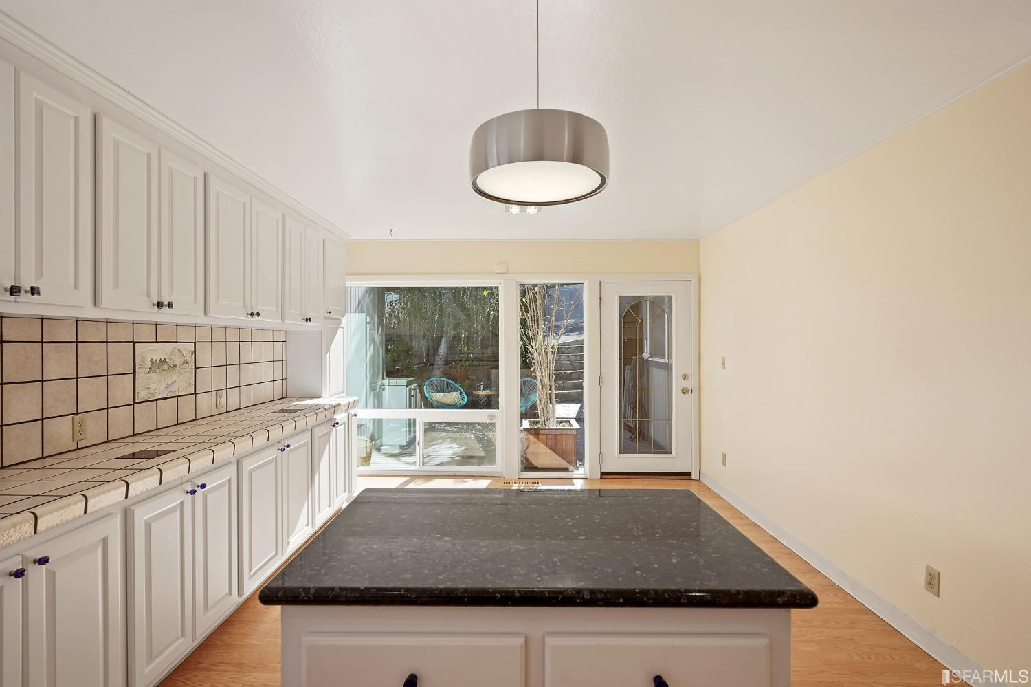 901 Harbor View Drive