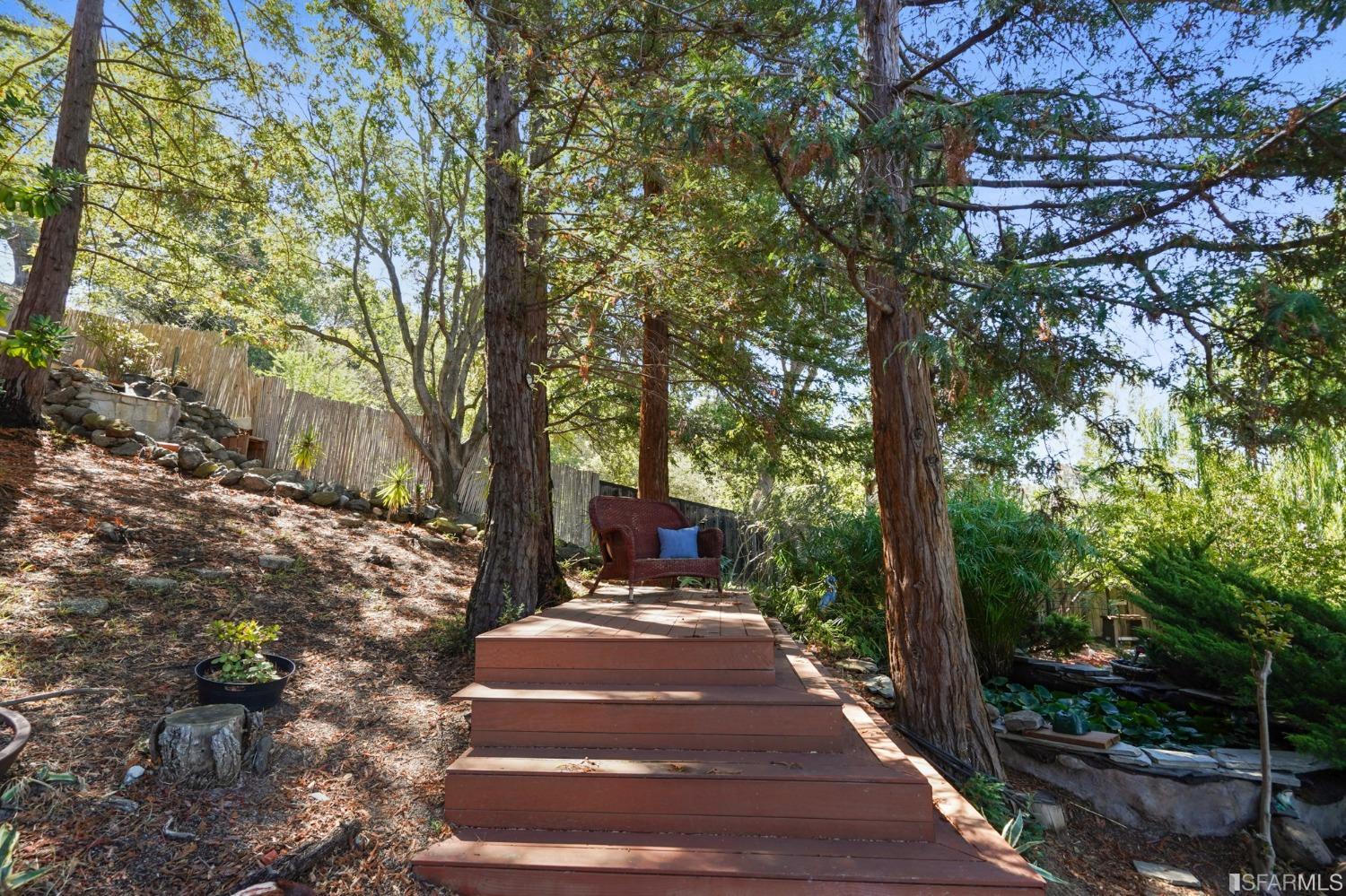 901 Harbor View Drive