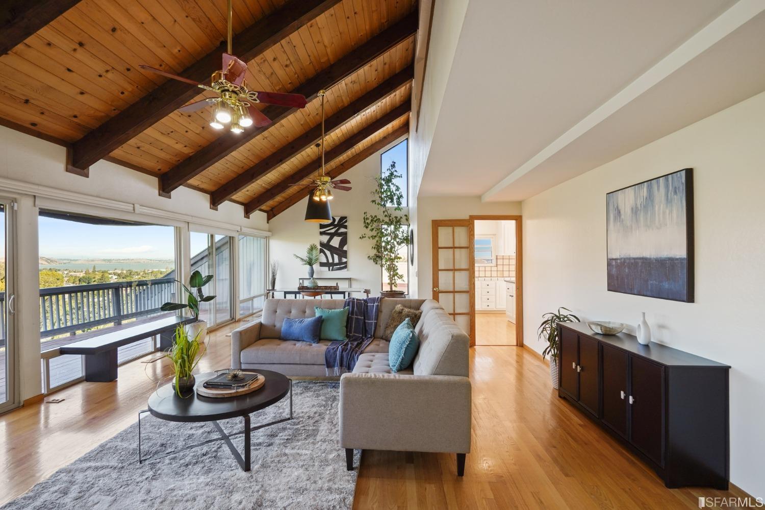 901 Harbor View Drive