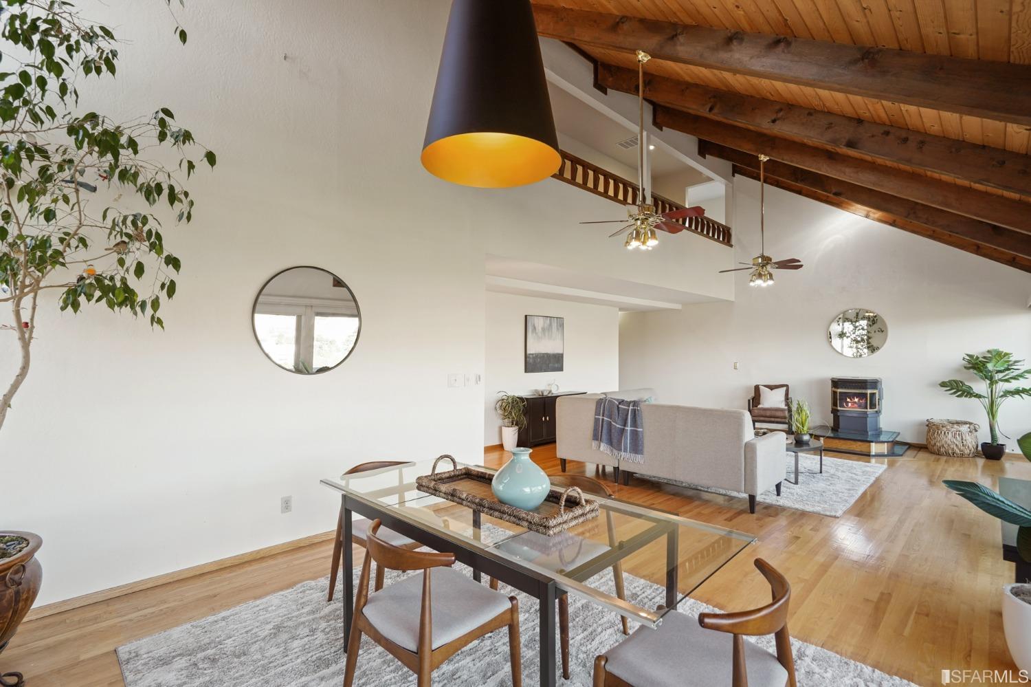 901 Harbor View Drive