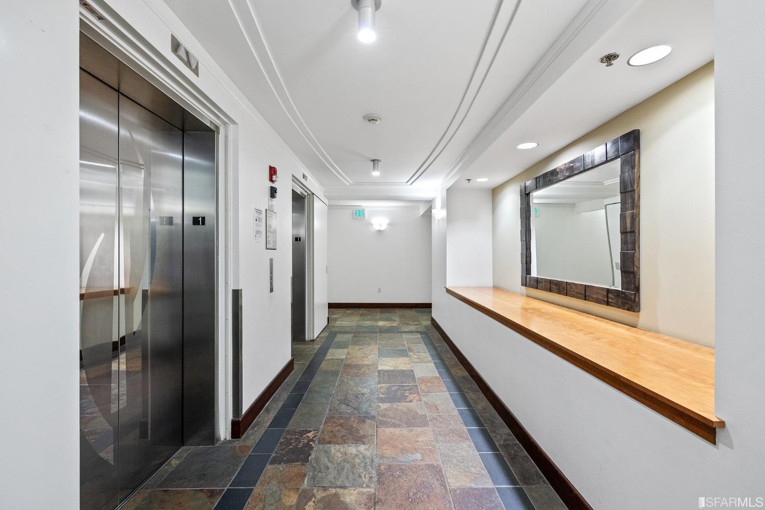 1800 Washington Street Unit: 513