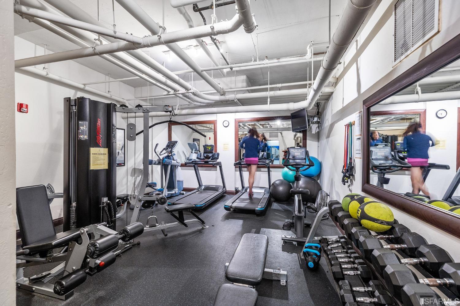 1800 Washington Street Unit: 513