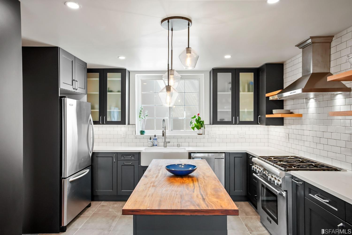 537 Grand View Avenue