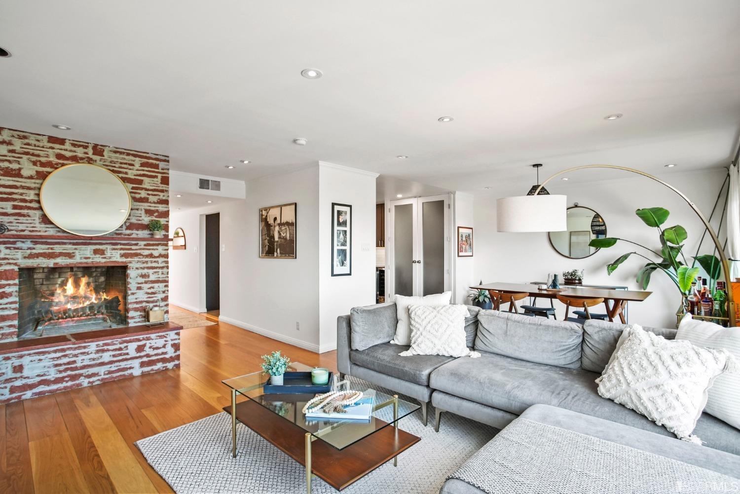 537 Grand View Avenue