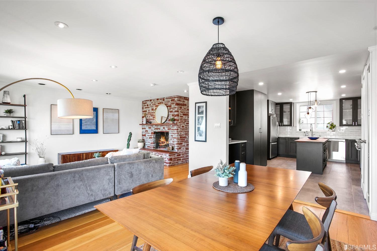 537 Grand View Avenue