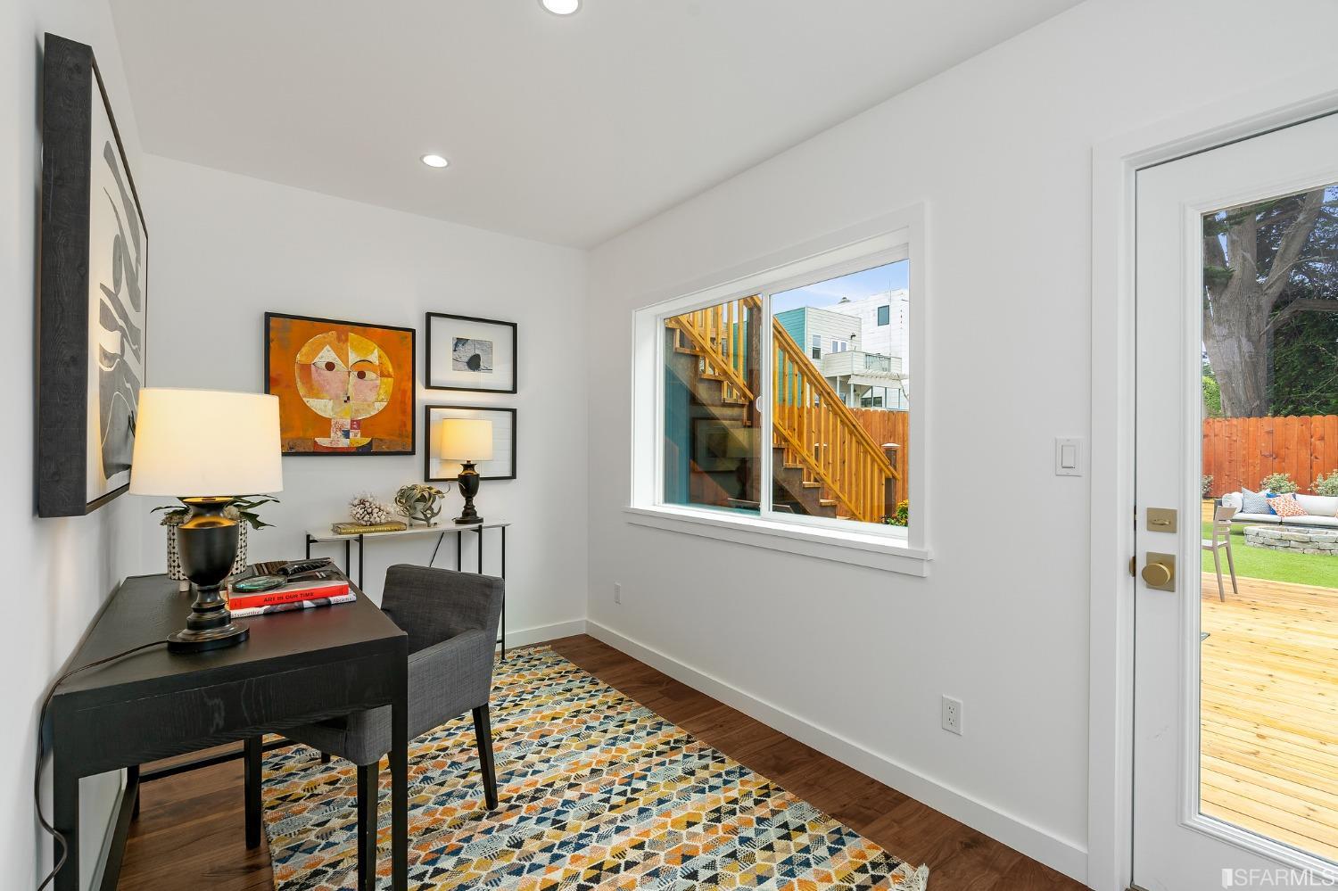 4229 Cabrillo Street