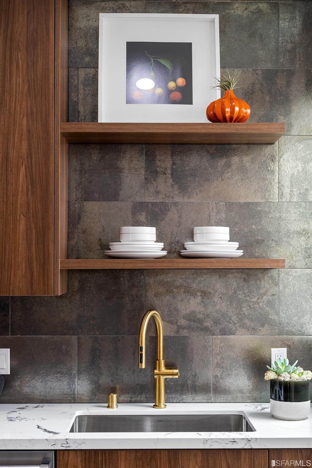 4229 Cabrillo Street