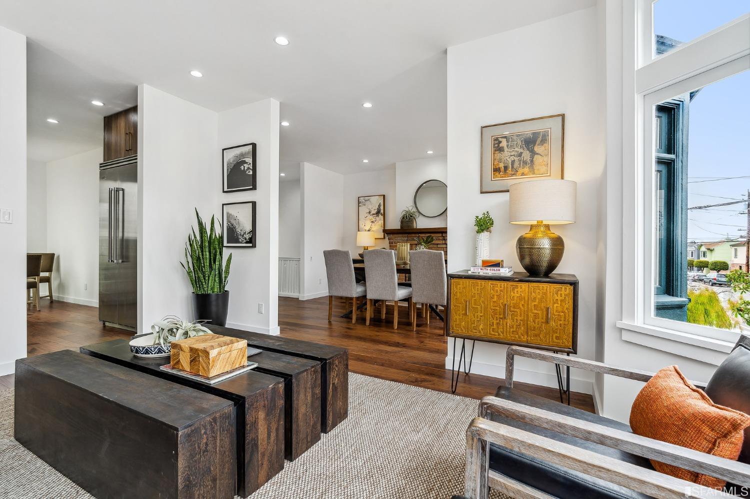 4229 Cabrillo Street