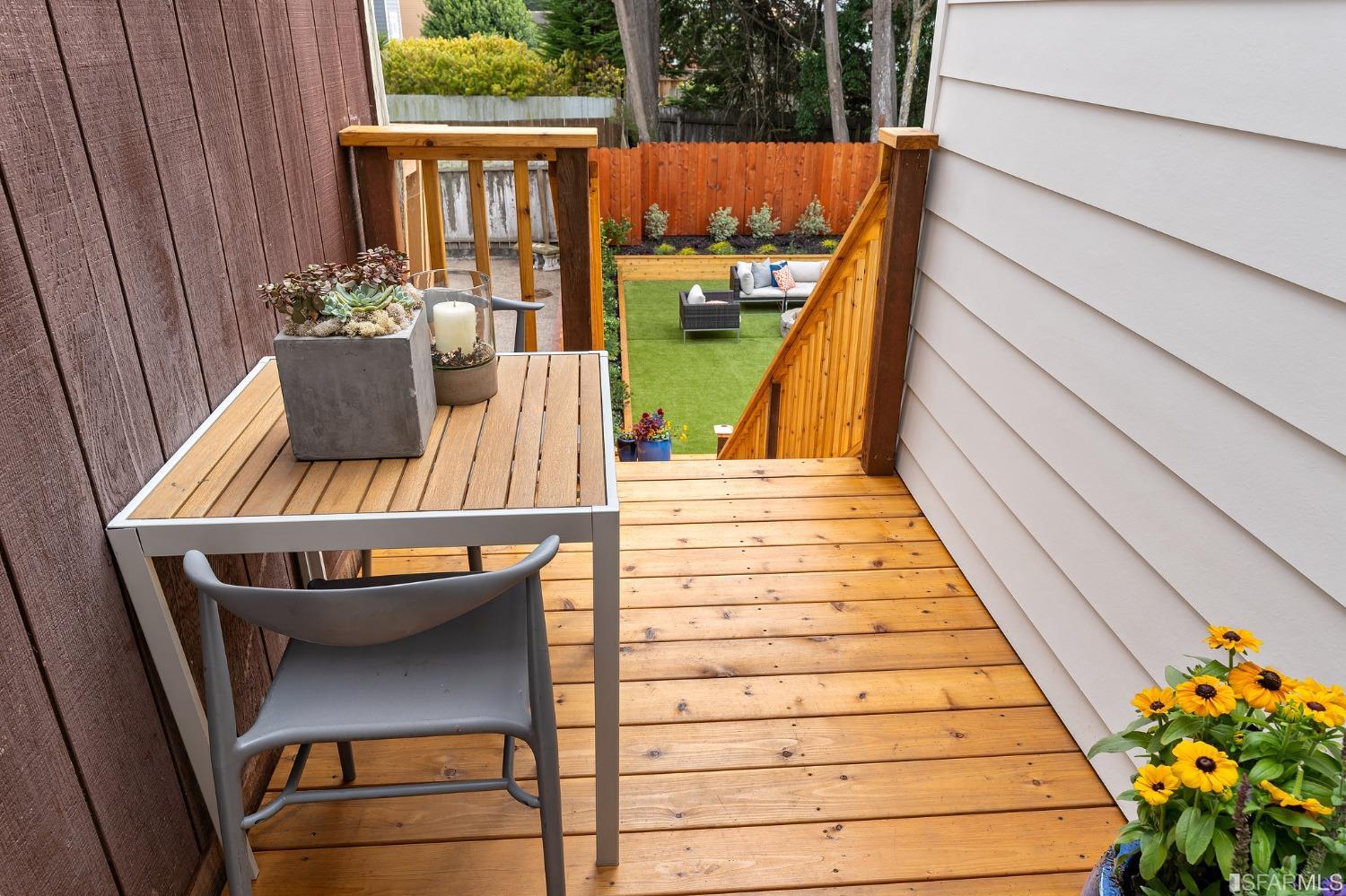 4229 Cabrillo Street